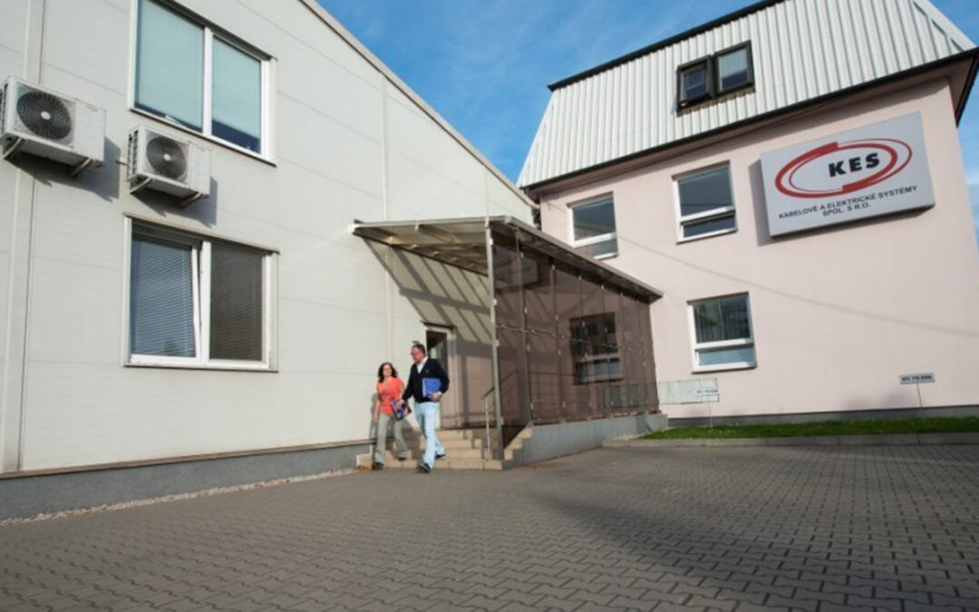 Nasze panie coraz częściej decydują się na pracę w Czechach. Bo tam lepiej płacą