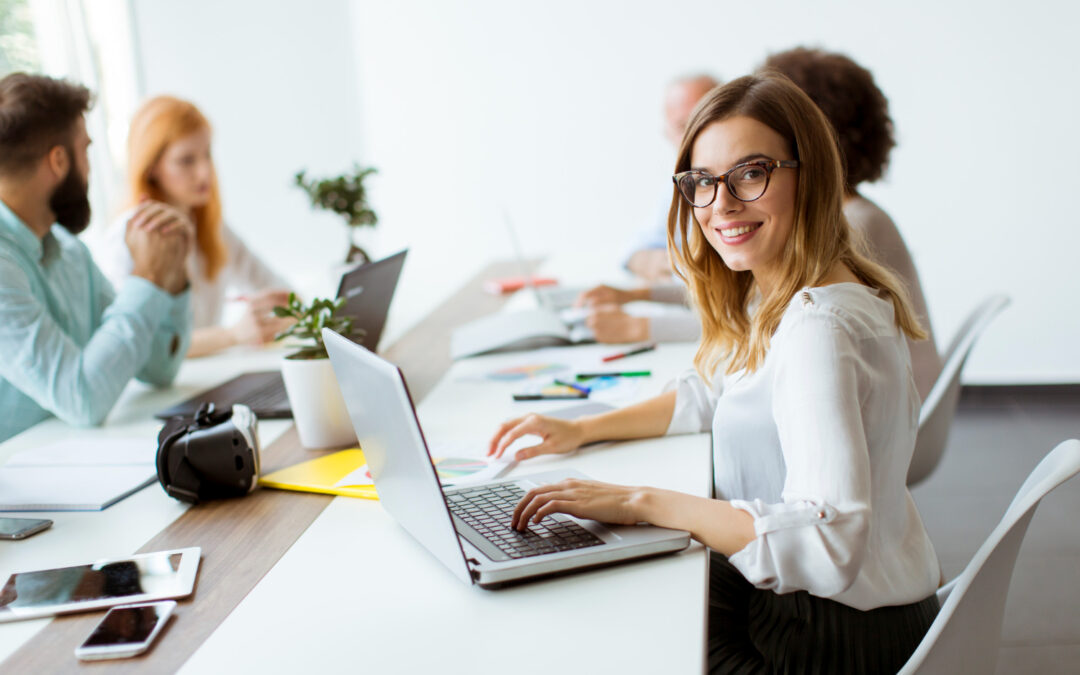 96 proc. polskich pracowników chętnie skróciłoby tydzień pracy do 4 dni, utrzymując poziom wynagrodzenia