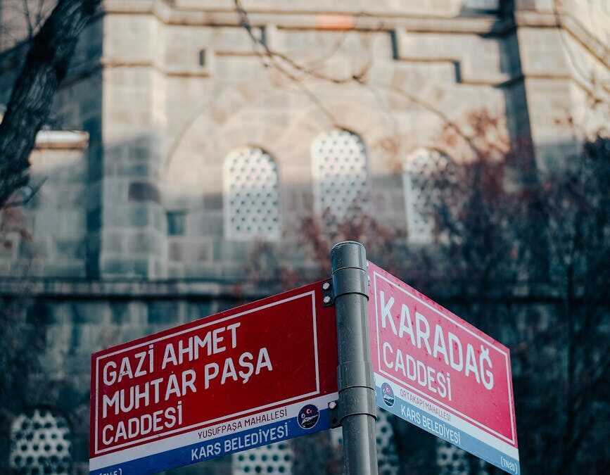 Praca po 50 roku życia – jak znaleźć zatrudnienie i rozwijać karierę